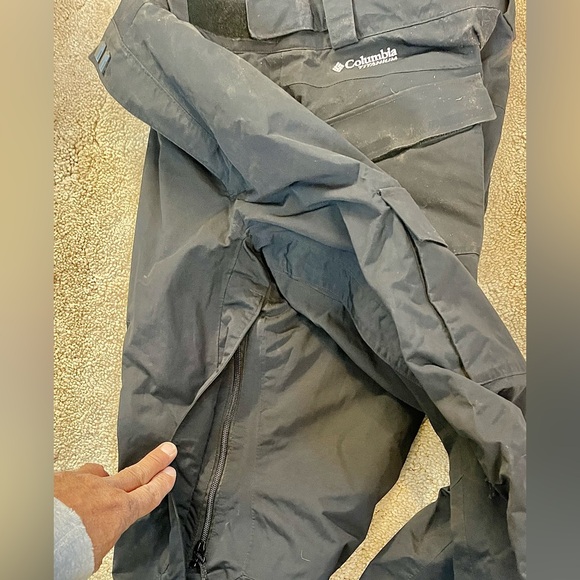 Columbia snowboarding pants - Picture 4 of 6